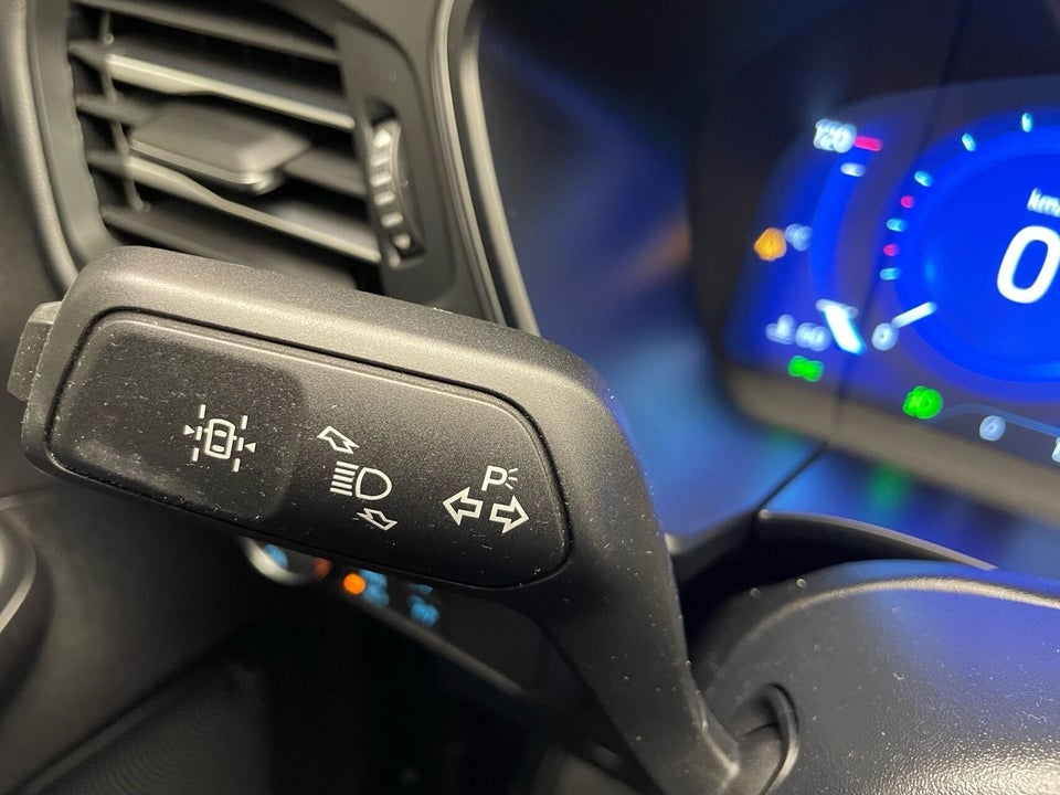 Ford Kuga 2,5 PHEV Vignale CVT 5d