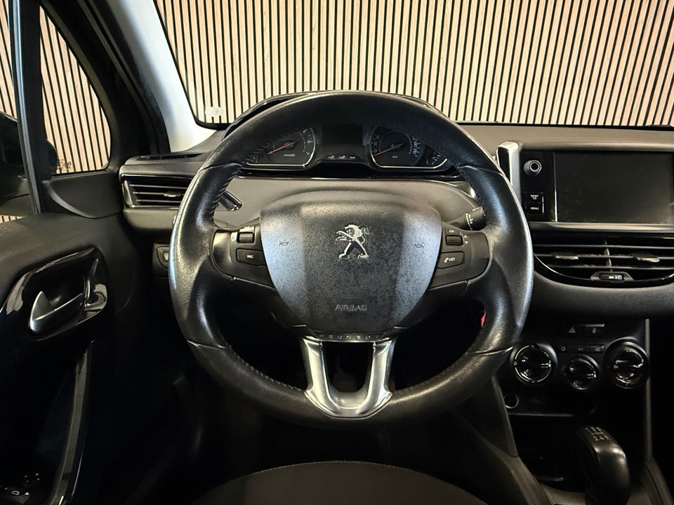 Peugeot 208 1,2 VTi Active 5d