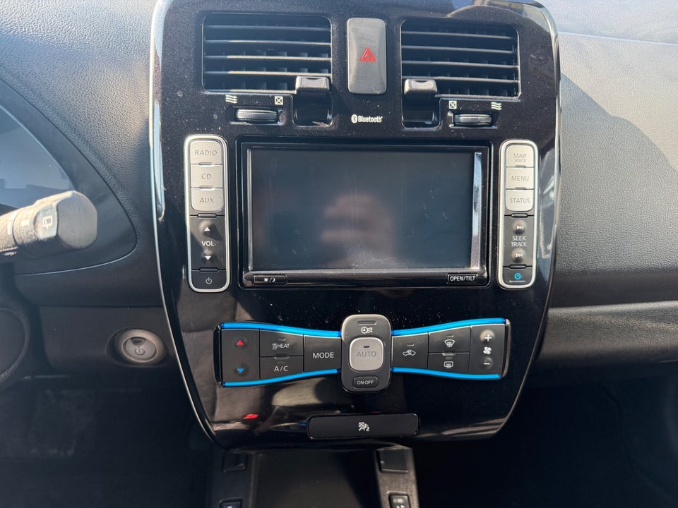 Nissan Leaf 24 Acenta 5d