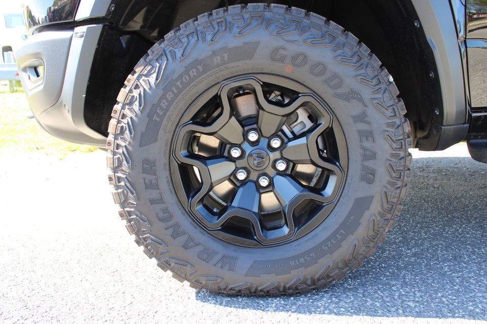 Dodge RAM 1500 3,0 RHO aut. 4d