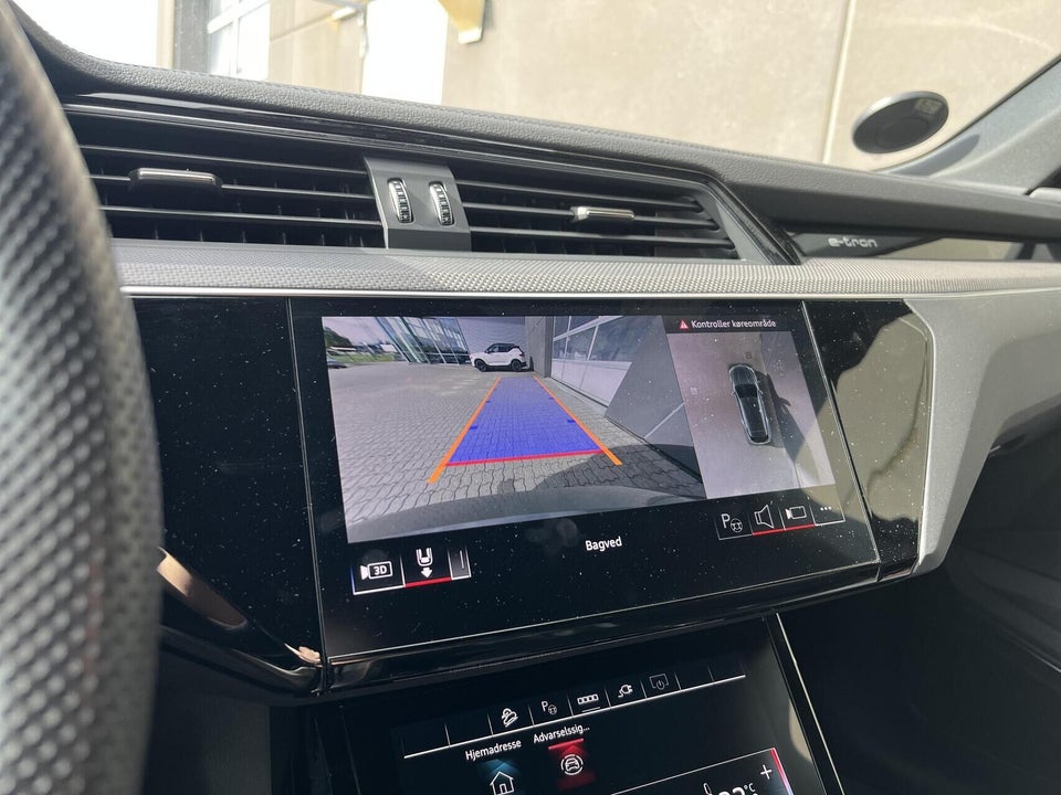 Audi Q8 e-tron 55 S-line quattro 5d