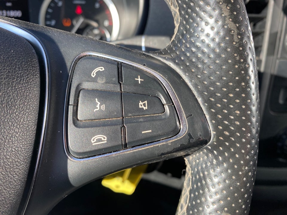 Mercedes Vito 114 2,0 CDi Kassevogn aut. L RWD