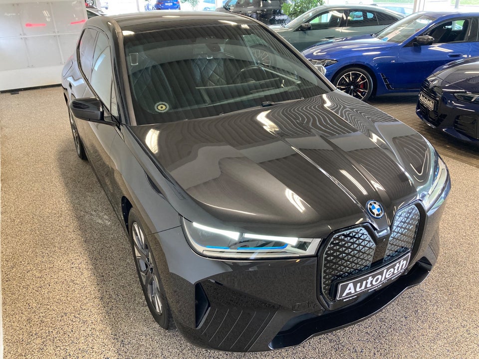 BMW iX xDrive40 Sport 5d