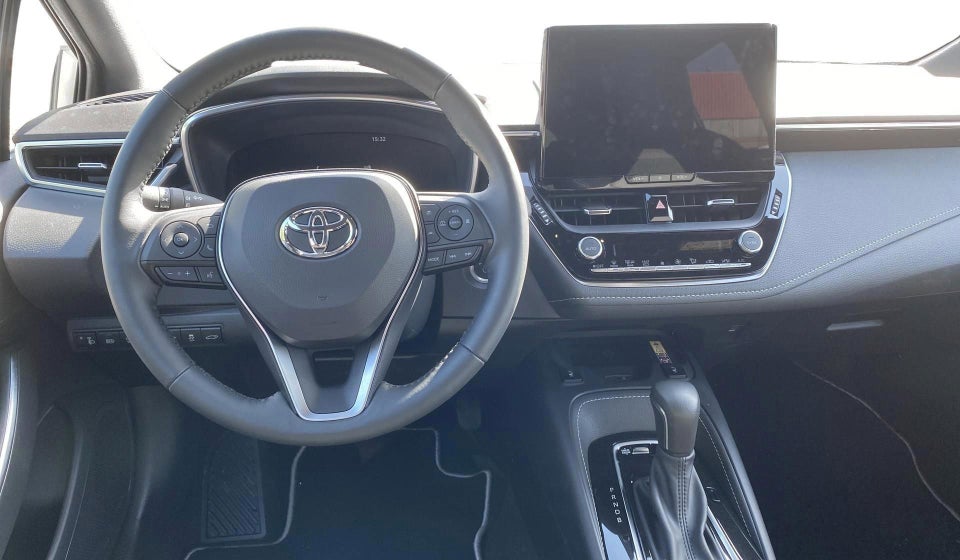 Toyota Corolla 1,8 Hybrid Style Touring Sports e-CVT 5d