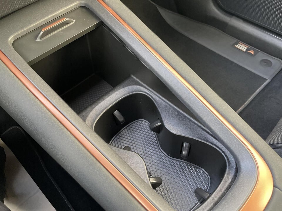 Cupra Born 58 High 5d