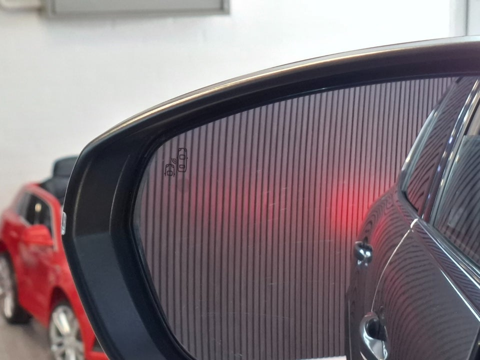 Citroën C5 Aircross 1,6 Hybrid Shine Sport EAT8 5d