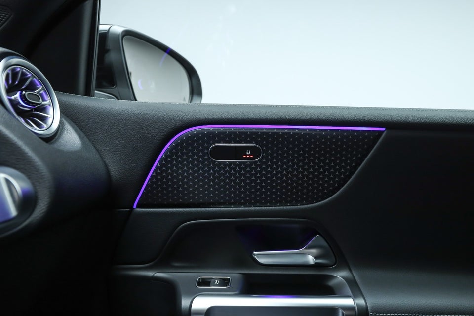 Mercedes EQB350 Progressive Advance Plus 4Matic 5d