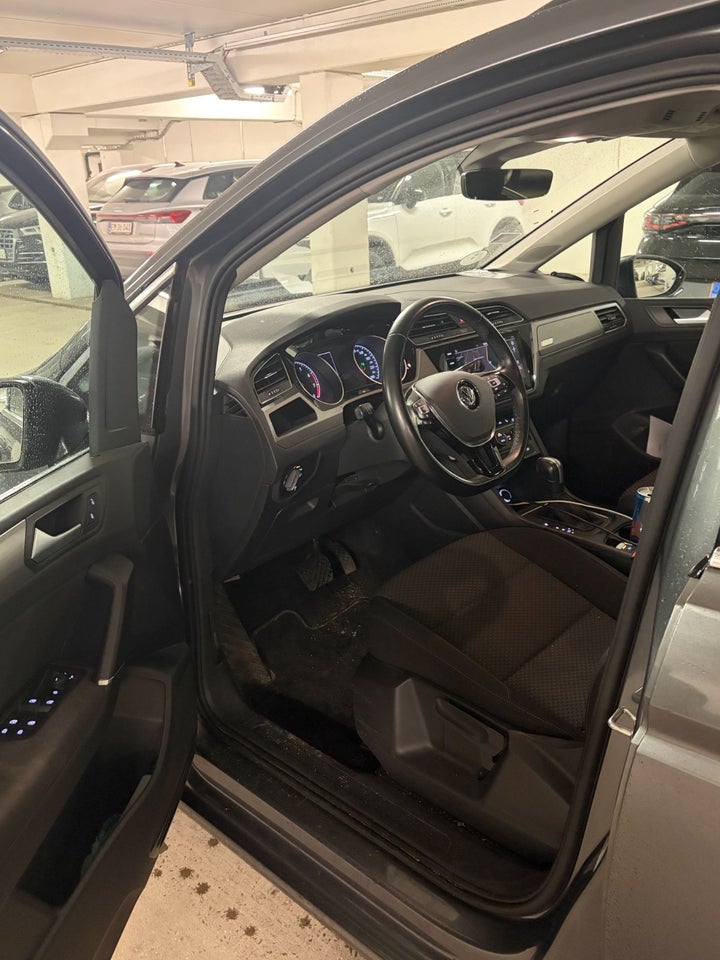 VW Touran 1,5 TSi 150 Highline 7prs 5d