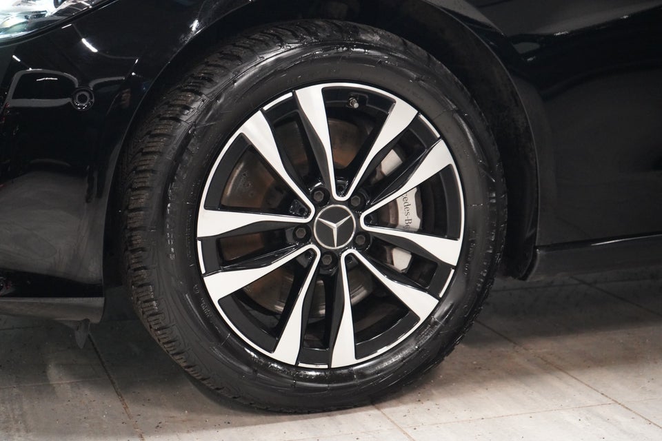 Mercedes C300 e 2,0 Avantgarde stc. aut. 5d