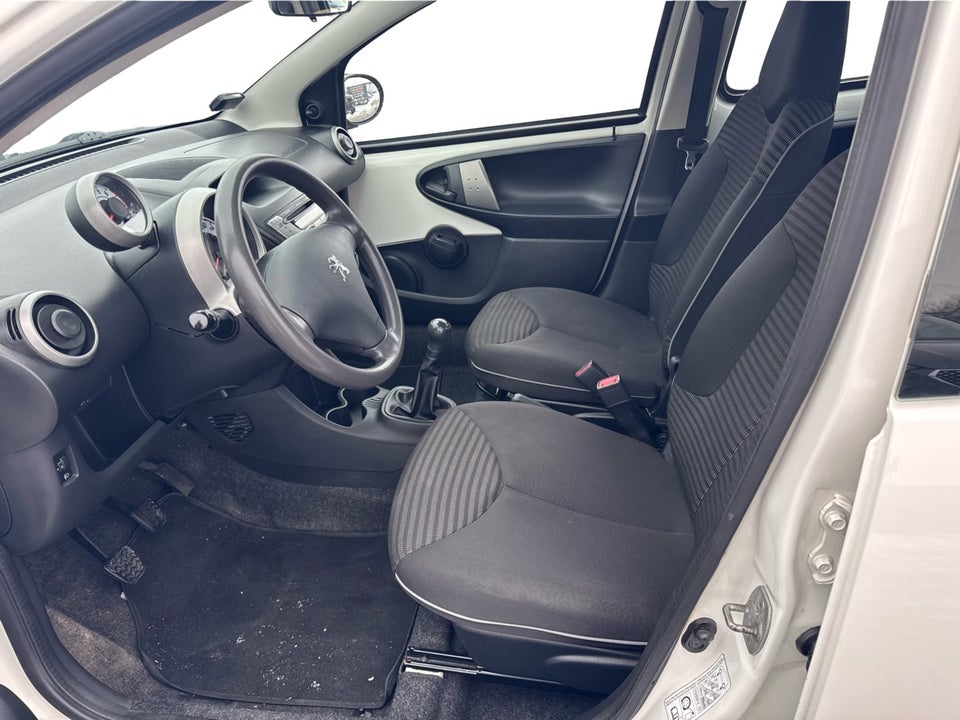 Peugeot 107 1,0 Active 5d