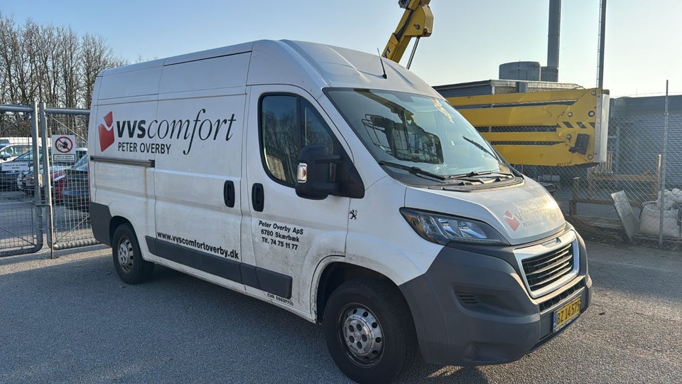 Peugeot Boxer 330 2,0 BlueHDi 130 L2H2