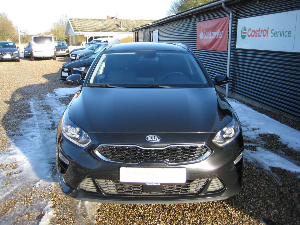 Kia Ceed 1,6 CRDi 136 Intro Edition SW 5d