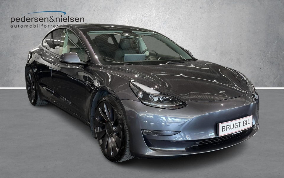 Tesla Model 3 Performance AWD 4d