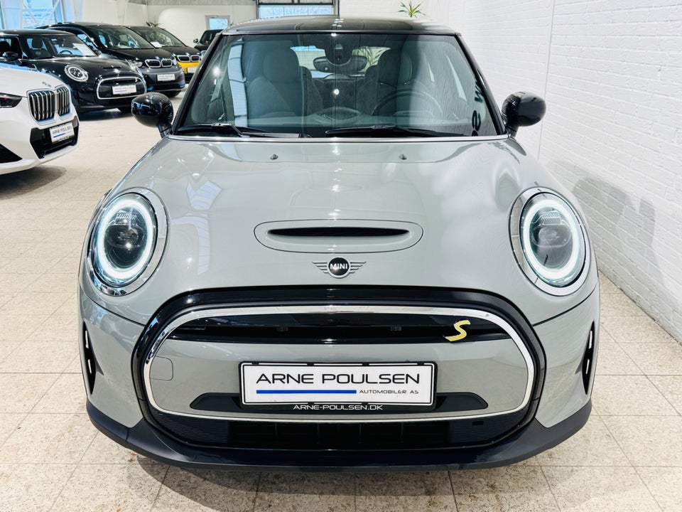 MINI Cooper SE Classic Trim 3d