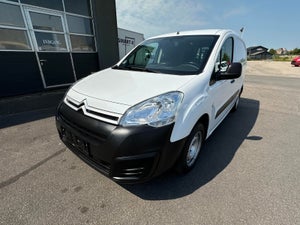 Citroën Berlingo, modelår 2017, 138,913 km