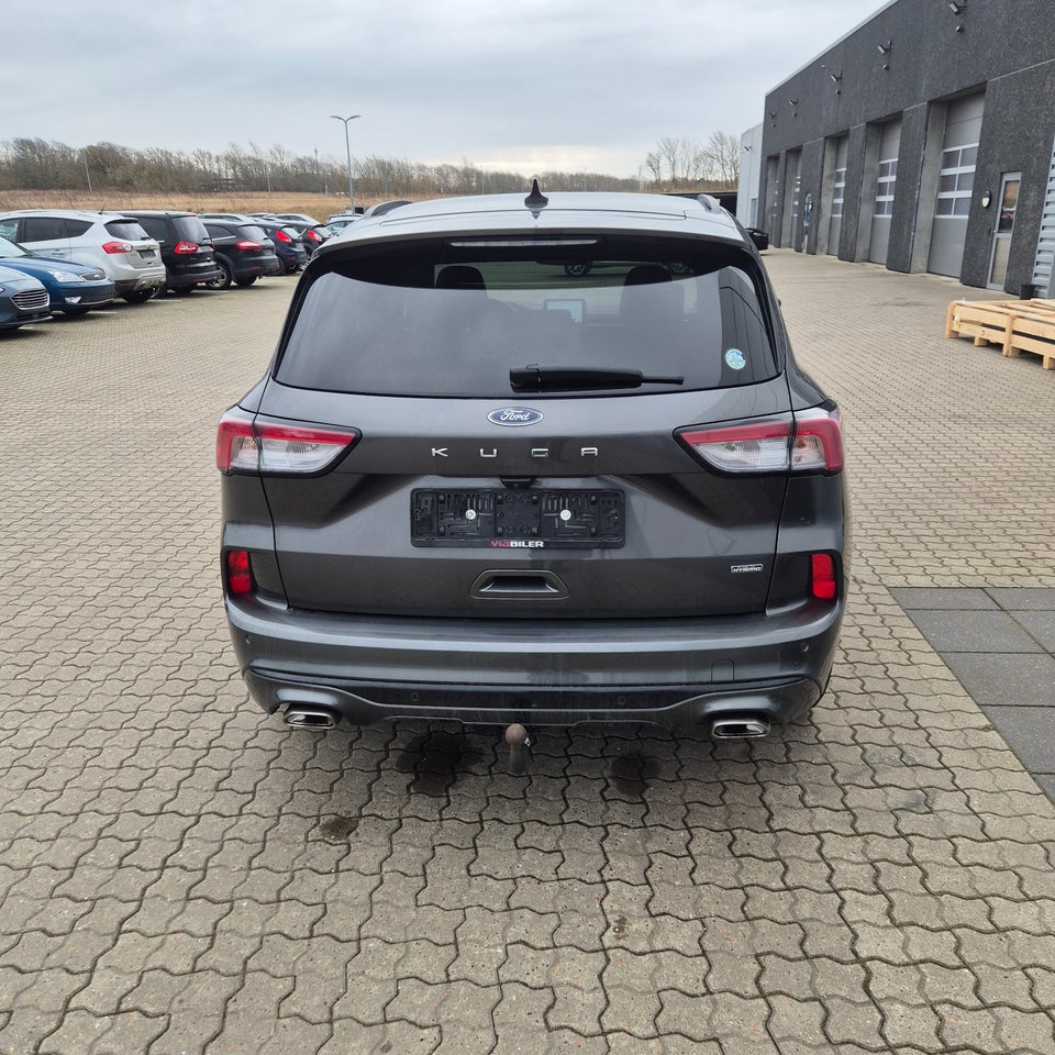 Ford Kuga 2,5 PHEV ST-Line X CVT 5d
