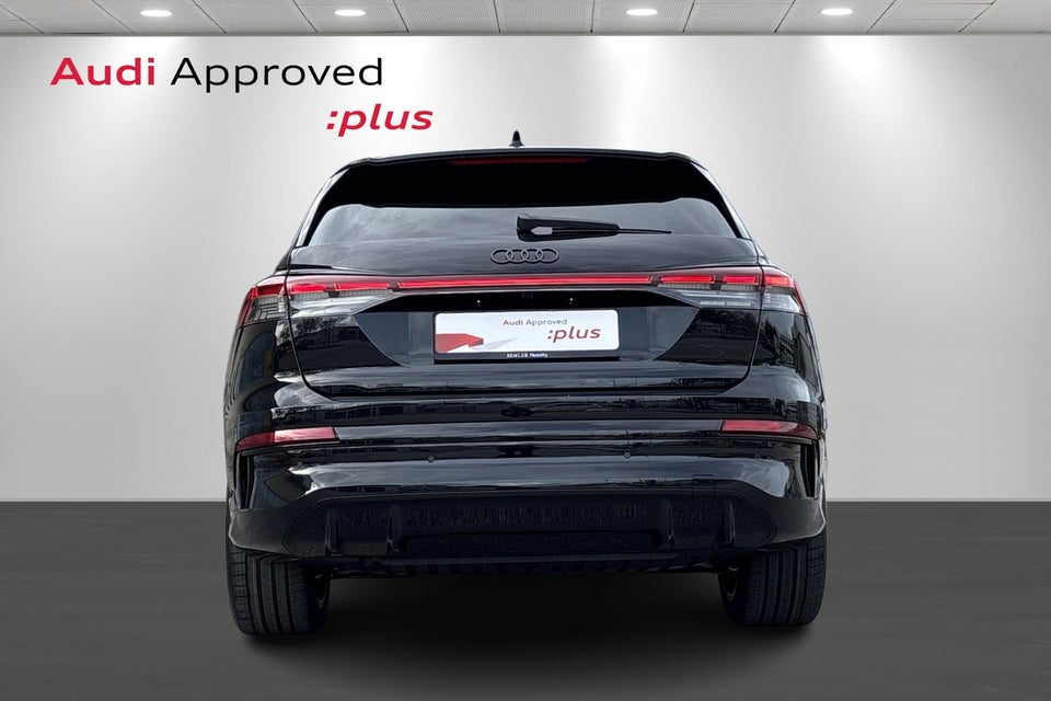 Audi Q4 e-tron performance quattro 5d