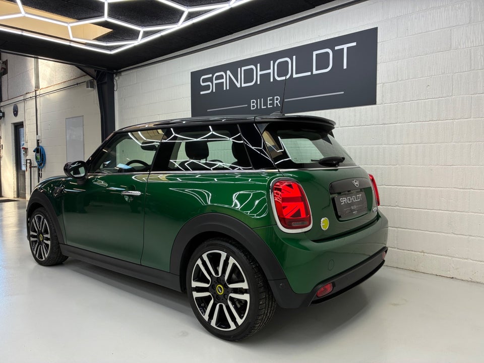 MINI Cooper SE Classic Trim 3d