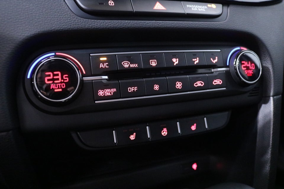 Kia Ceed 1,6 PHEV Upgrade Premium SW DCT 5d