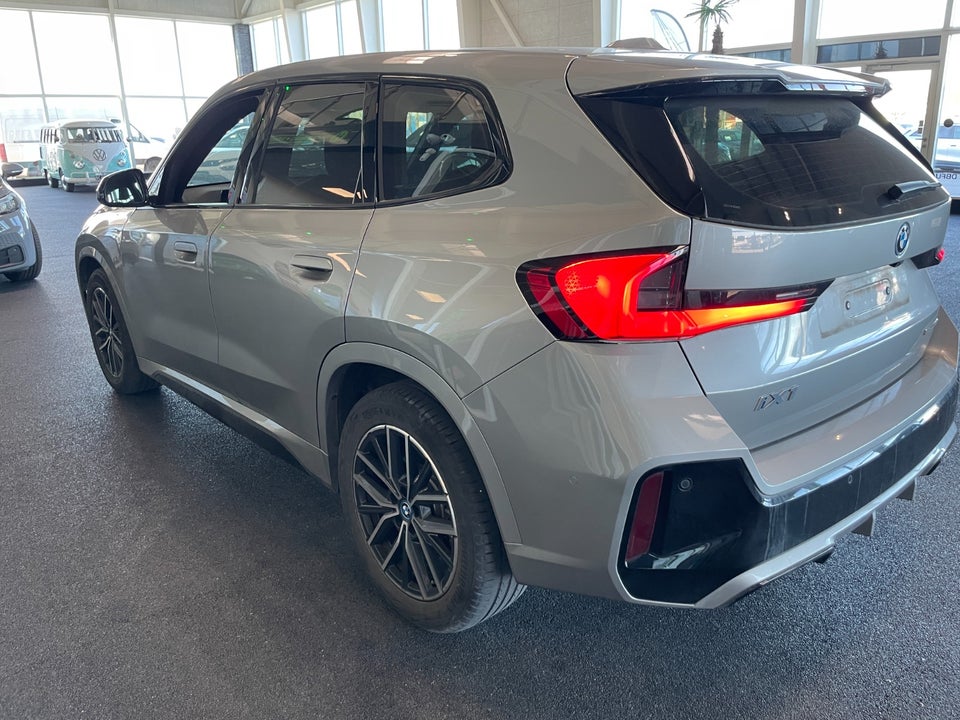 BMW iX1 eDrive20 M-Sport 5d