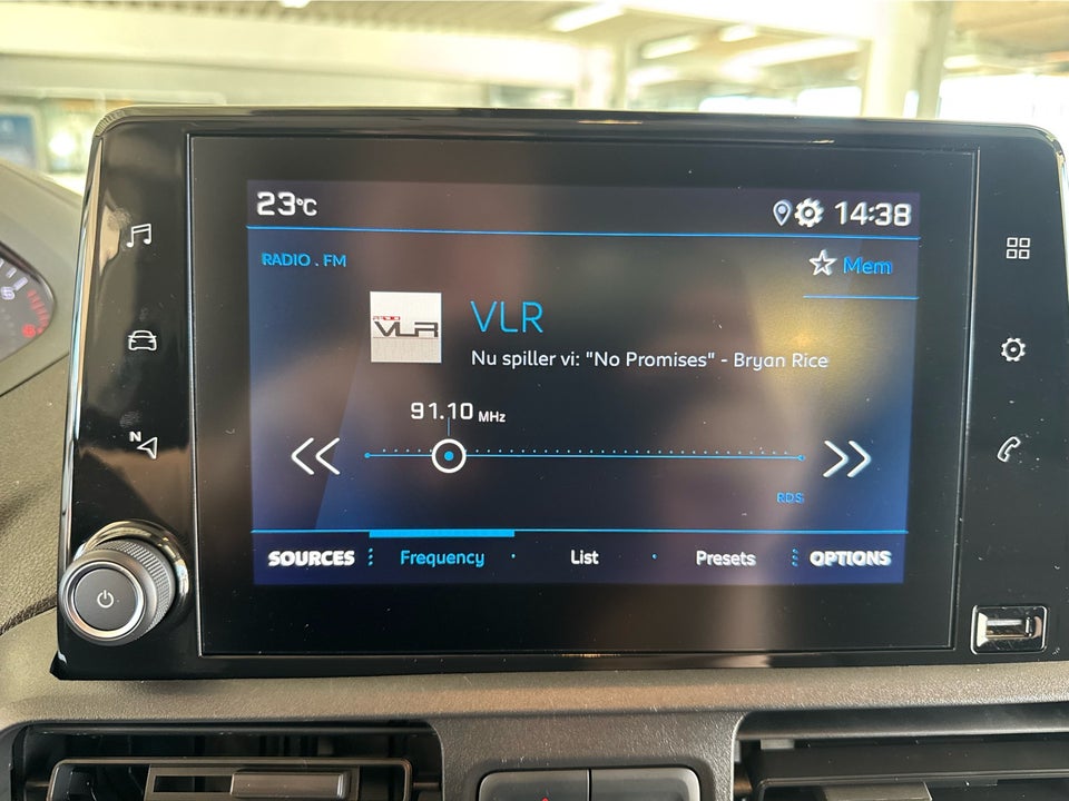 Peugeot Partner 1,5 BlueHDi 100 L1V1 Plus Van