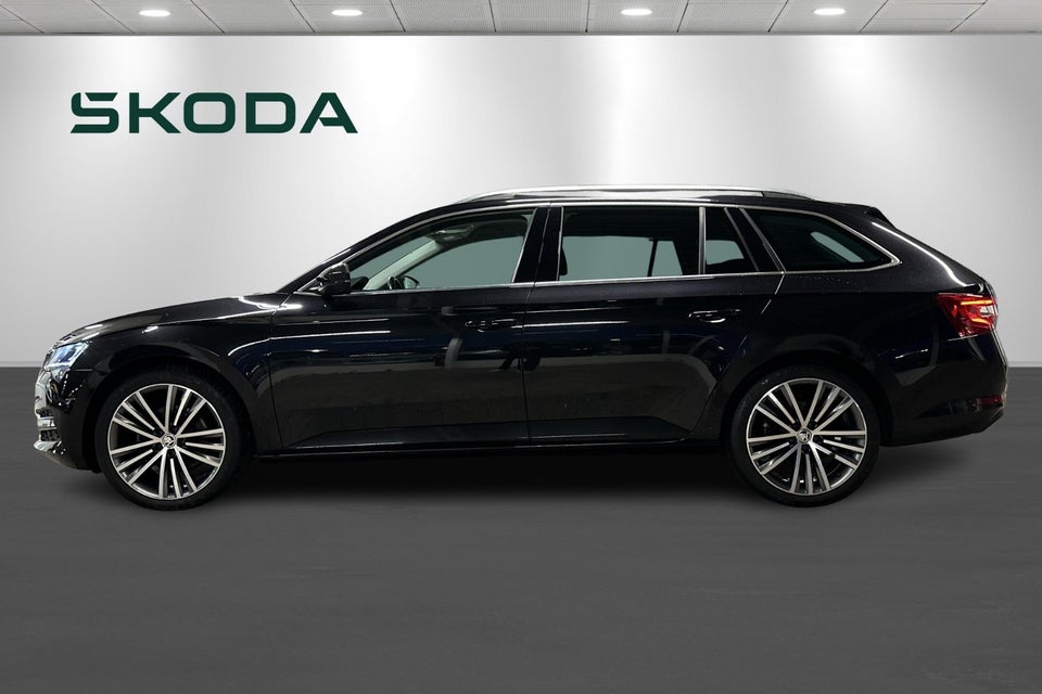 Skoda Superb 2,0 TDi 150 Style Combi DSG 5d