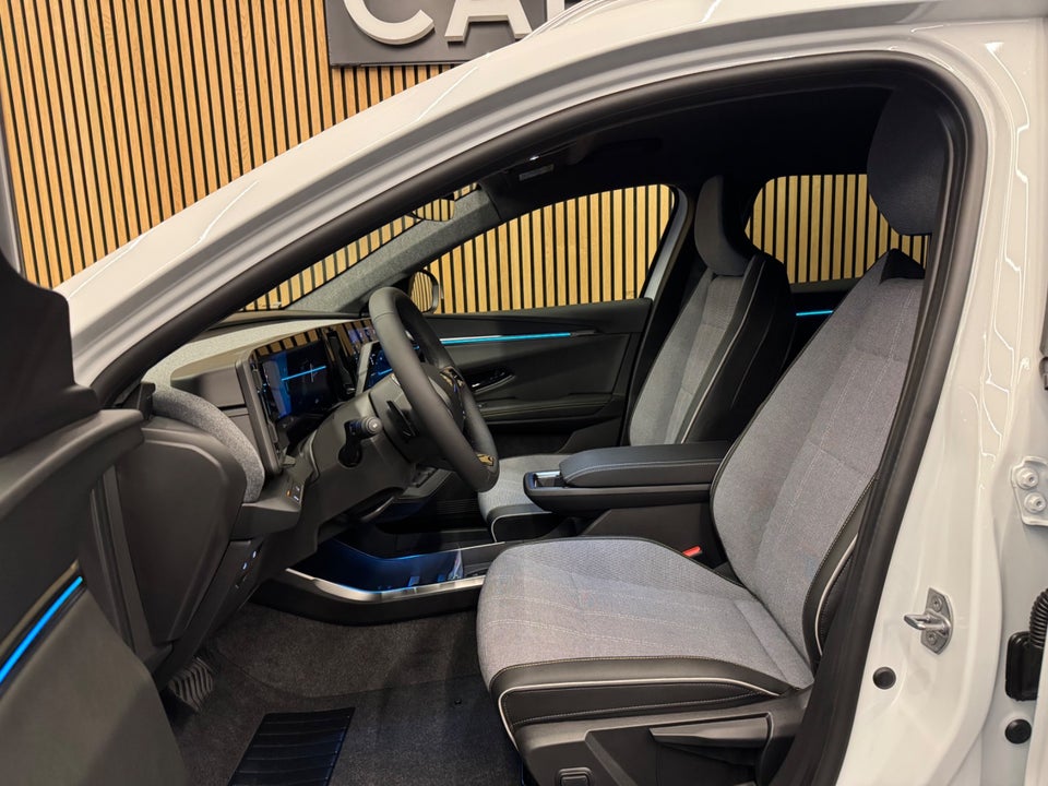 Renault Scenic E-Tech 87 Techno 5d