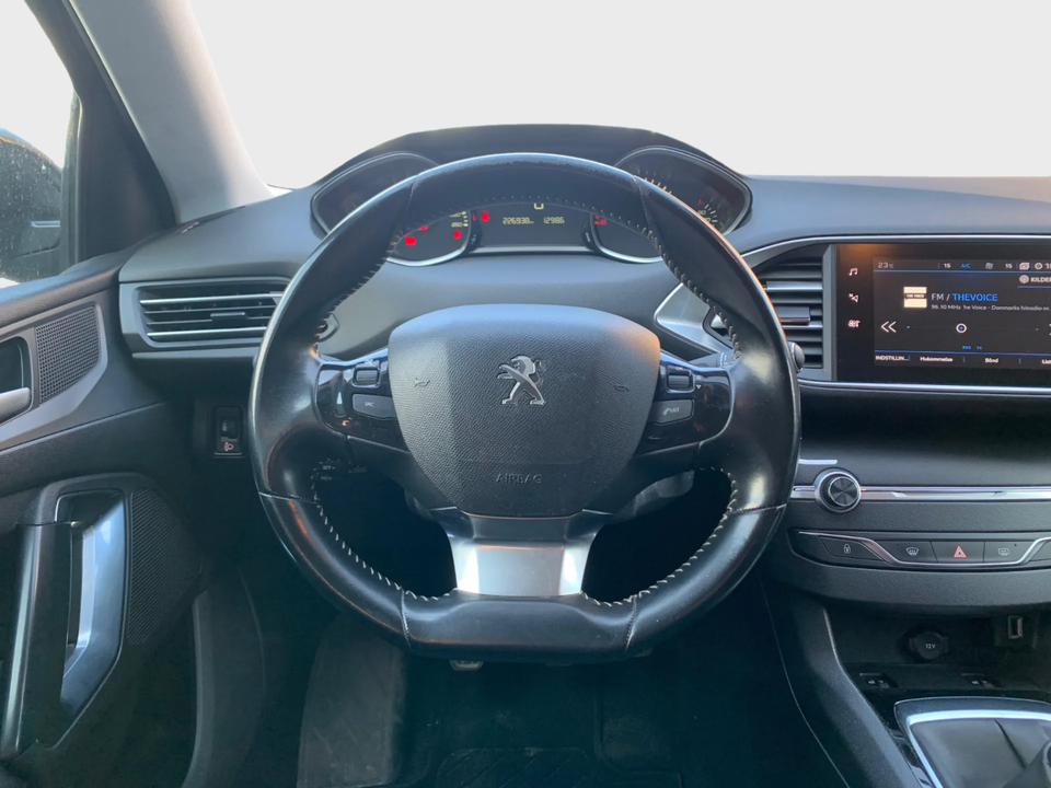 Peugeot 308 1,5 BlueHDi 130 Active SW 5d