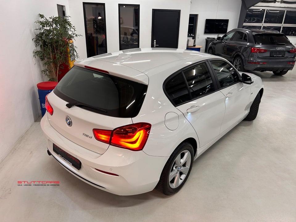 BMW 116d 1,5 Sport Line aut. 5d