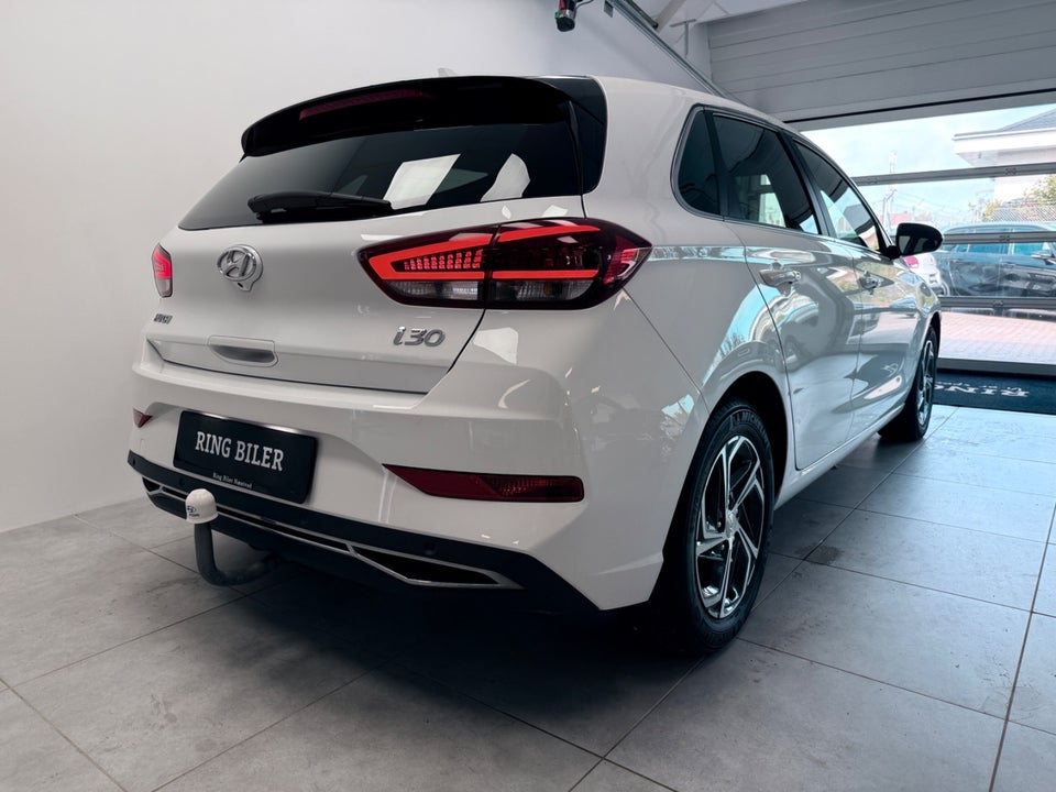 Hyundai i30 1,0 T-GDi Advanced DCT 5d