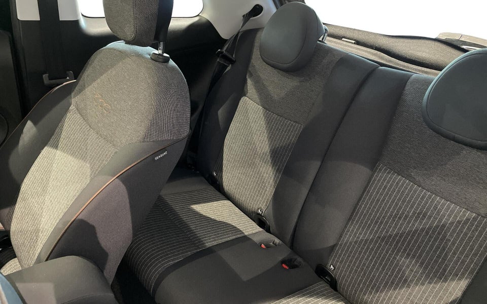 Fiat 500e 42 Icon 3d