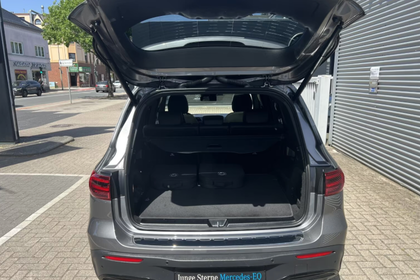 Mercedes EQB350 AMG Premium 4Matic 5d