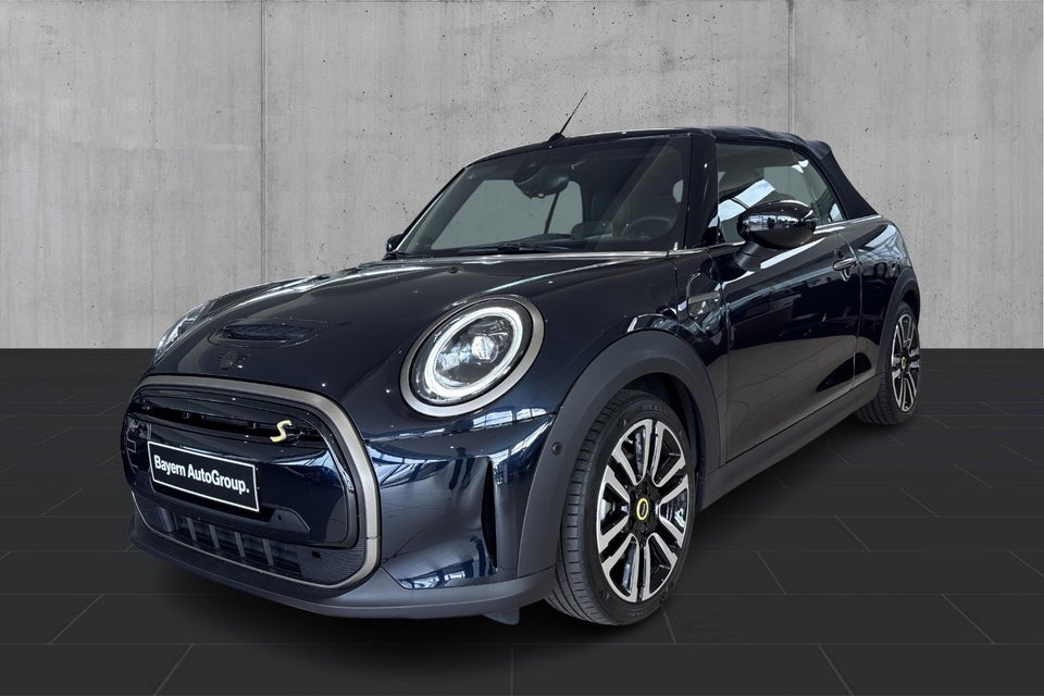 MINI Cooper SE Cabriolet 2d