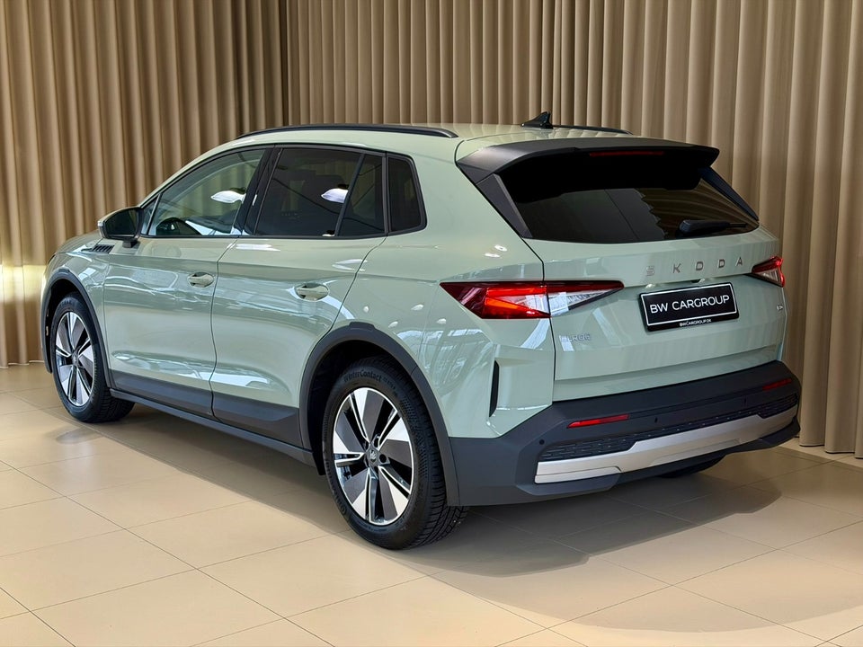 Skoda Elroq 60 iV Loft 5d