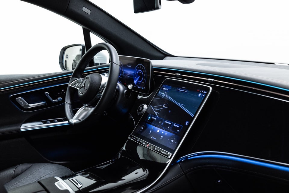 Mercedes EQE300 SUV Electric Art 5d