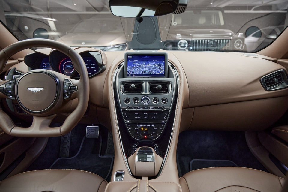 Aston Martin DBS 5,2 Superleggera aut. 2d