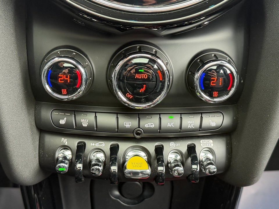 MINI Cooper SE Maximise 3d