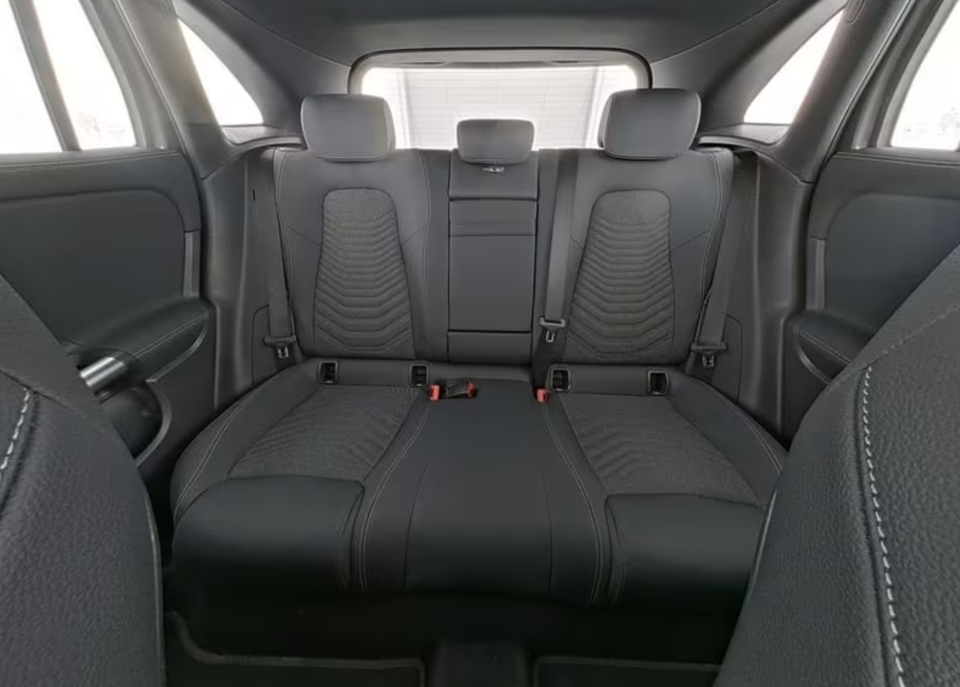 Mercedes EQA250+ Progressive Advance 5d