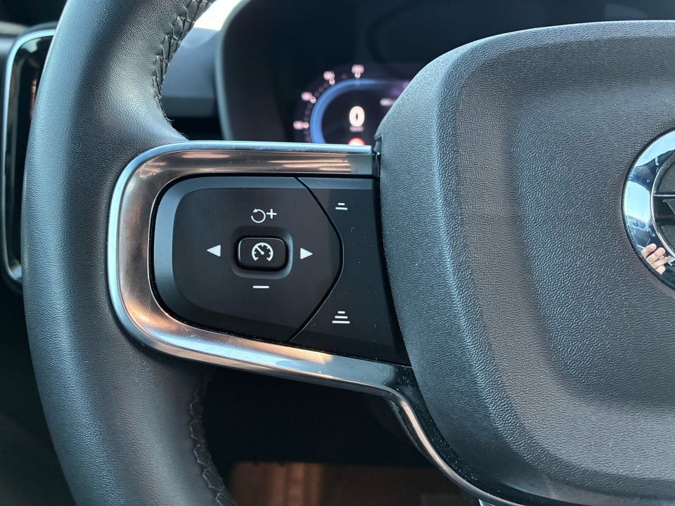Volvo XC40 P6 ReCharge Plus 5d