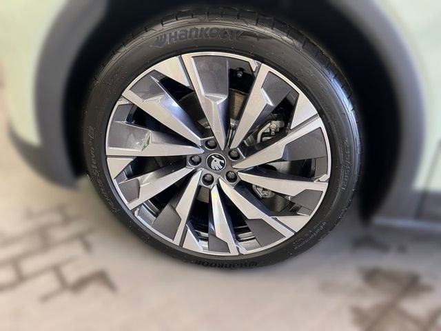 Skoda Elroq 85 iV Lodge 5d