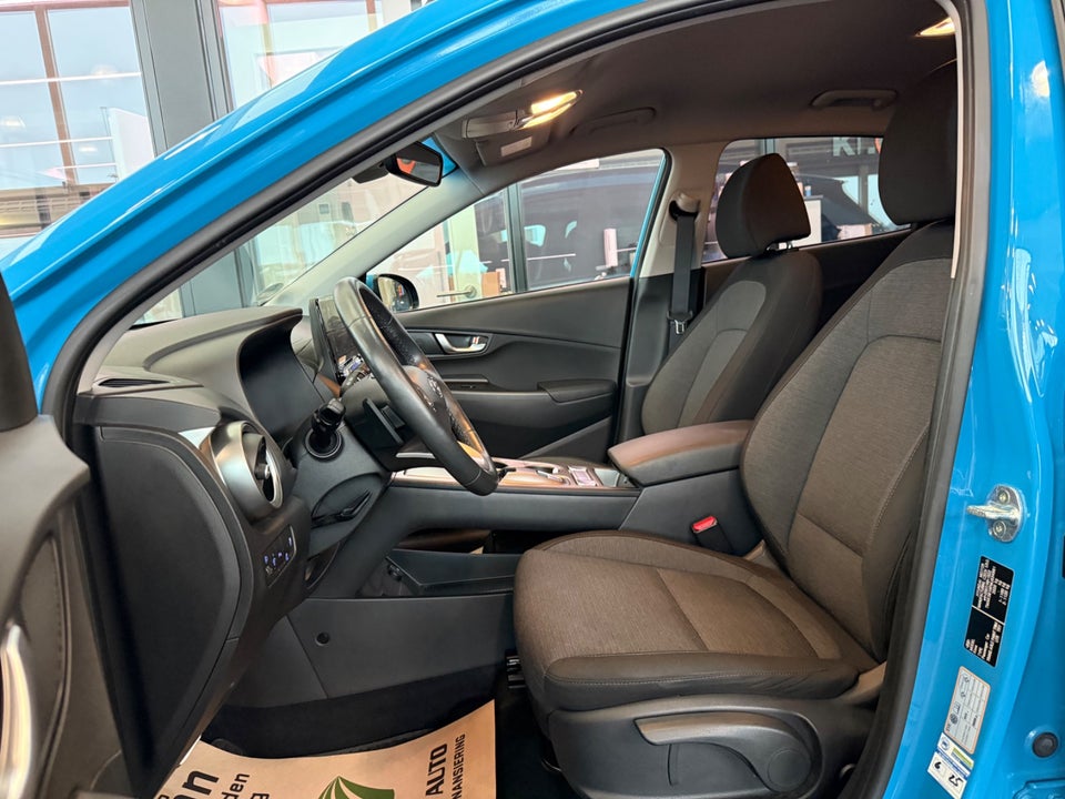 Hyundai Kona 39 EV Essential 5d