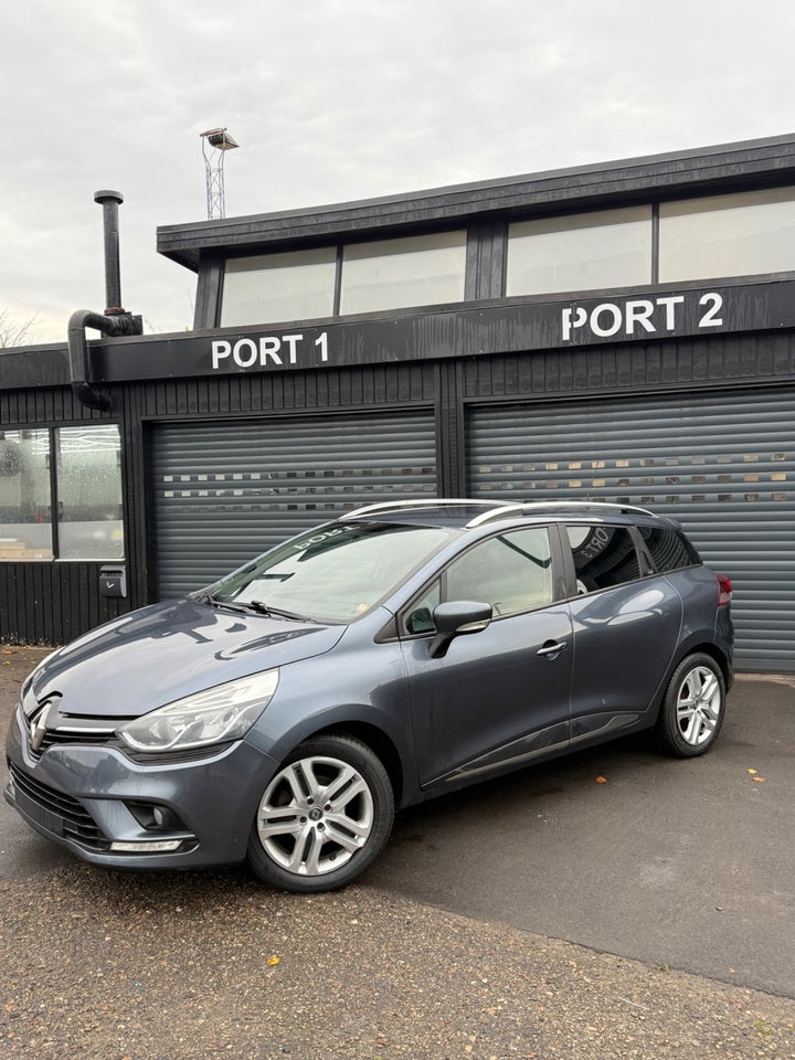 Renault Clio IV 0,9 TCe 90 Expression Sport Tourer 5d