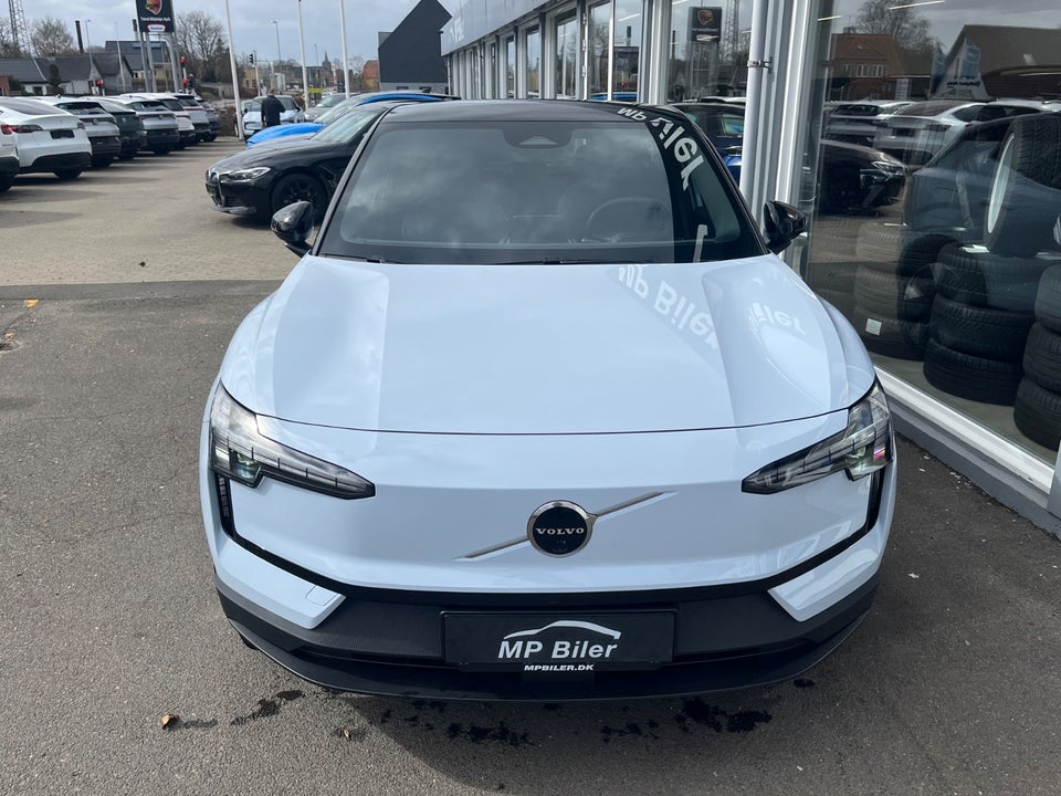 Volvo EX30 Extended Range Ultra 5d