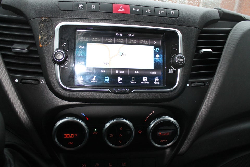 Iveco Daily 2,3 35S16 18m³ Van AG8