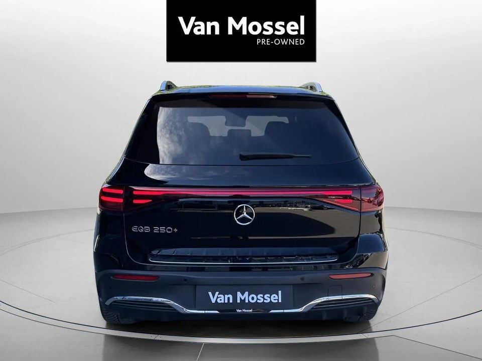 Mercedes EQB250+ AMG Edition 5d
