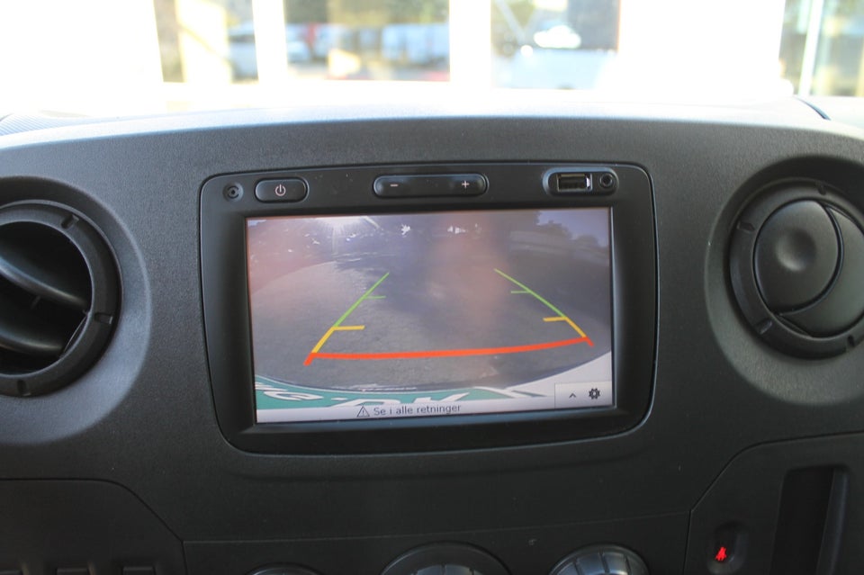 Renault Master III T35 2,3 dCi 170 L3H2 Kassevogn