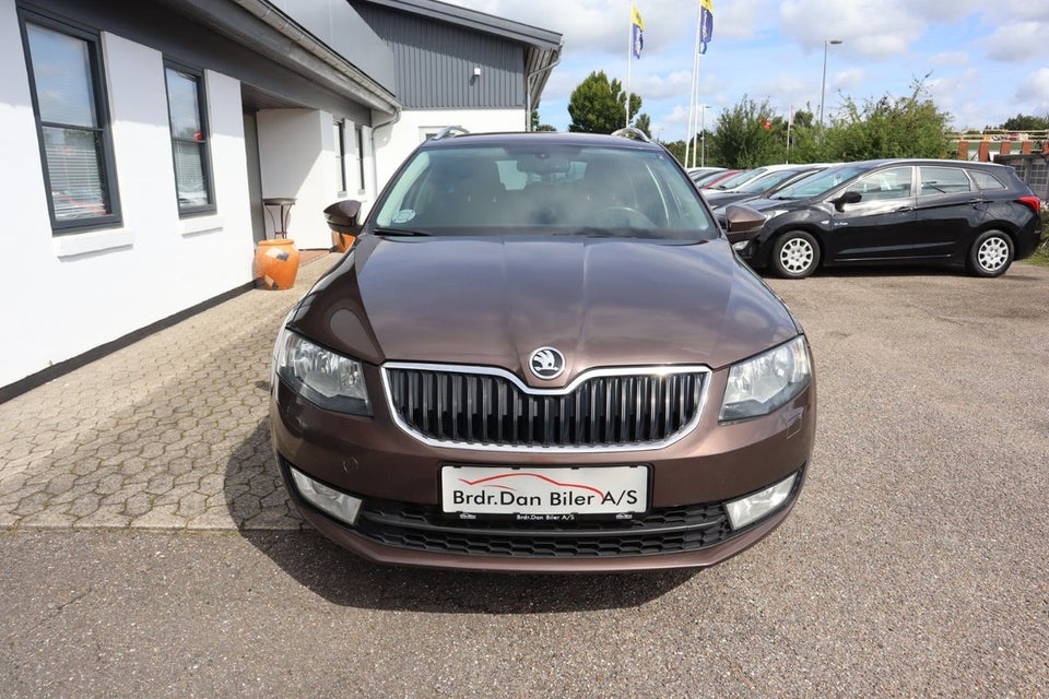 Skoda Octavia 2,0 TDi 150 Style DSG 5d