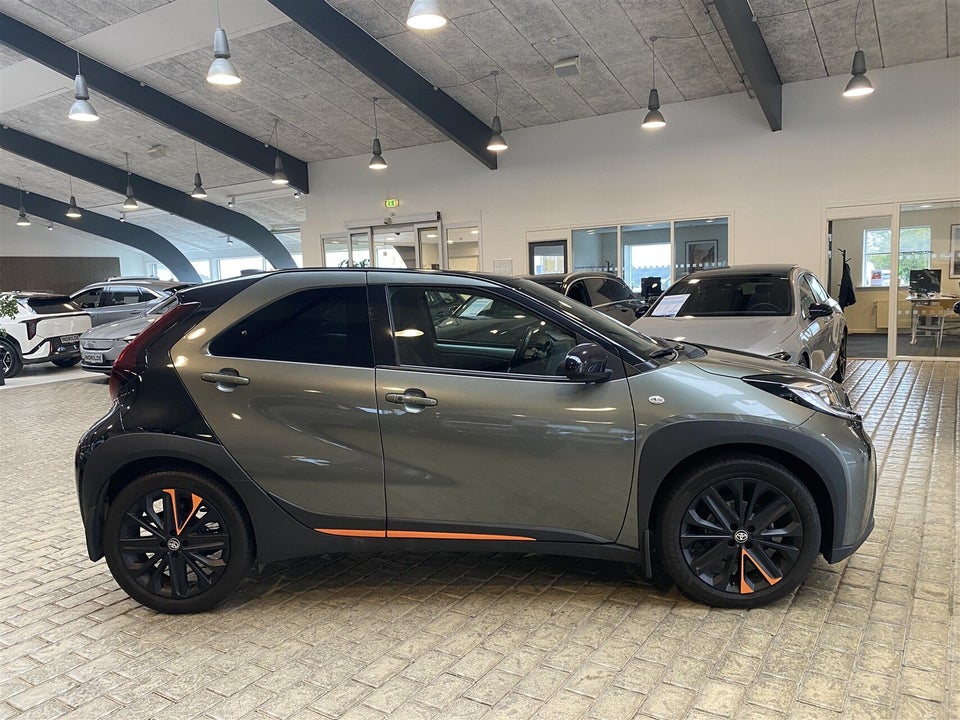 Toyota Aygo X 1,0 Limited s-CVT 5d
