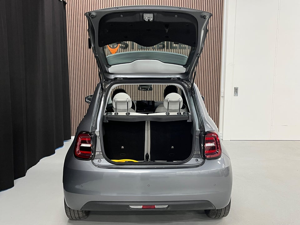 Fiat 500e 42 la Prima 3+1 4d