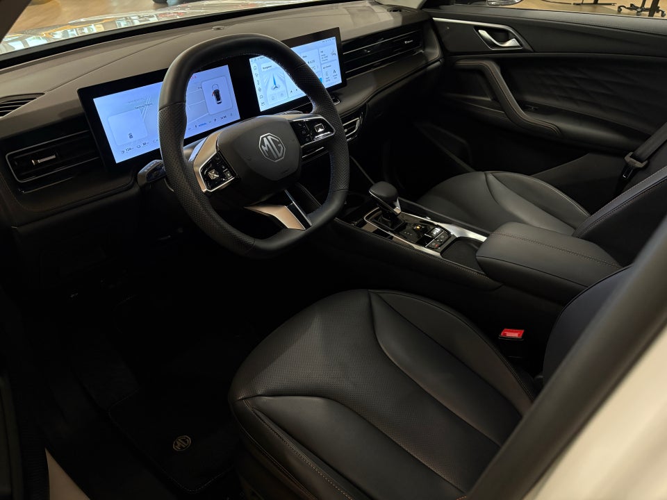 MG HS 1,5 PHEV Luxury 5d